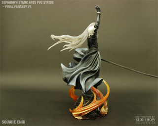 Illustration for article titled A Sephiroth Statue For Your Christmas (2009) Wishlist